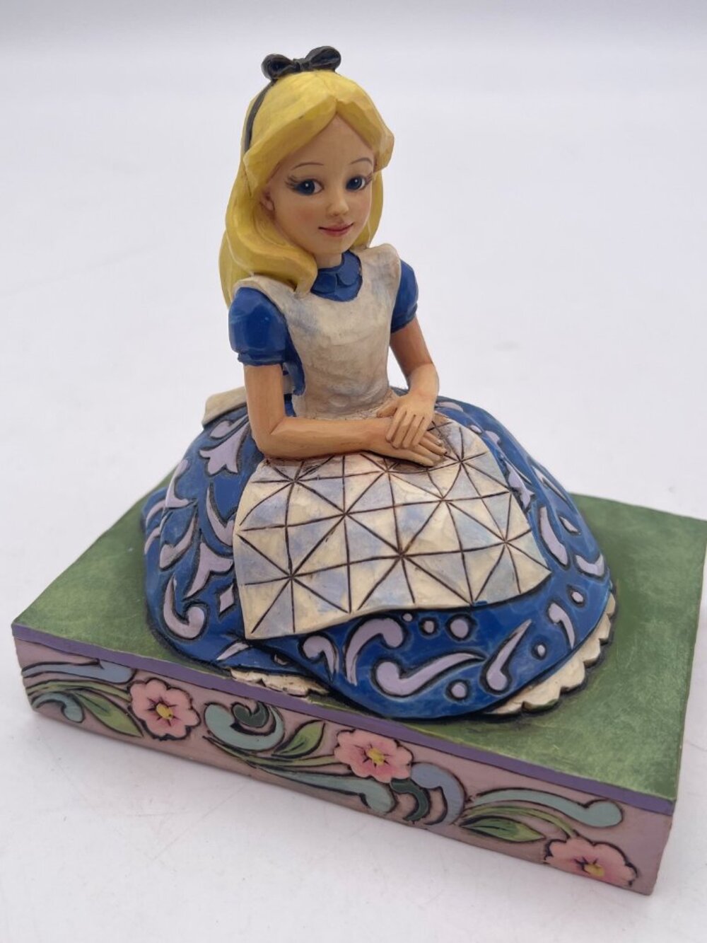 Disney Jim Shore Alice In Wonderland "Awaiting An Adventure" Figurine B1